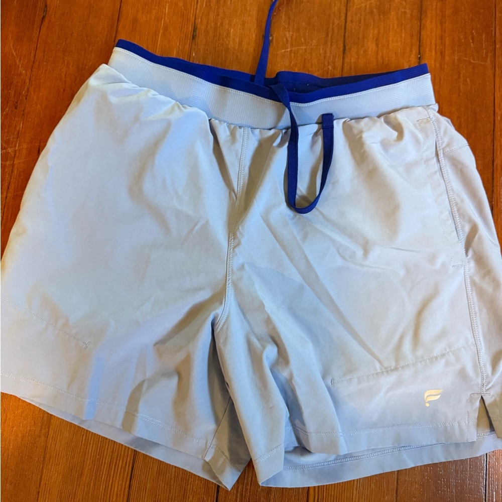 Fabletics Fundamental Shorts 
Men’s Size Small
5” in-seem